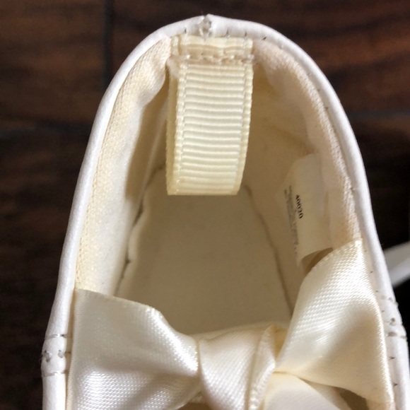 Infant ballet shoes (size 2) - Picture 2 of 3